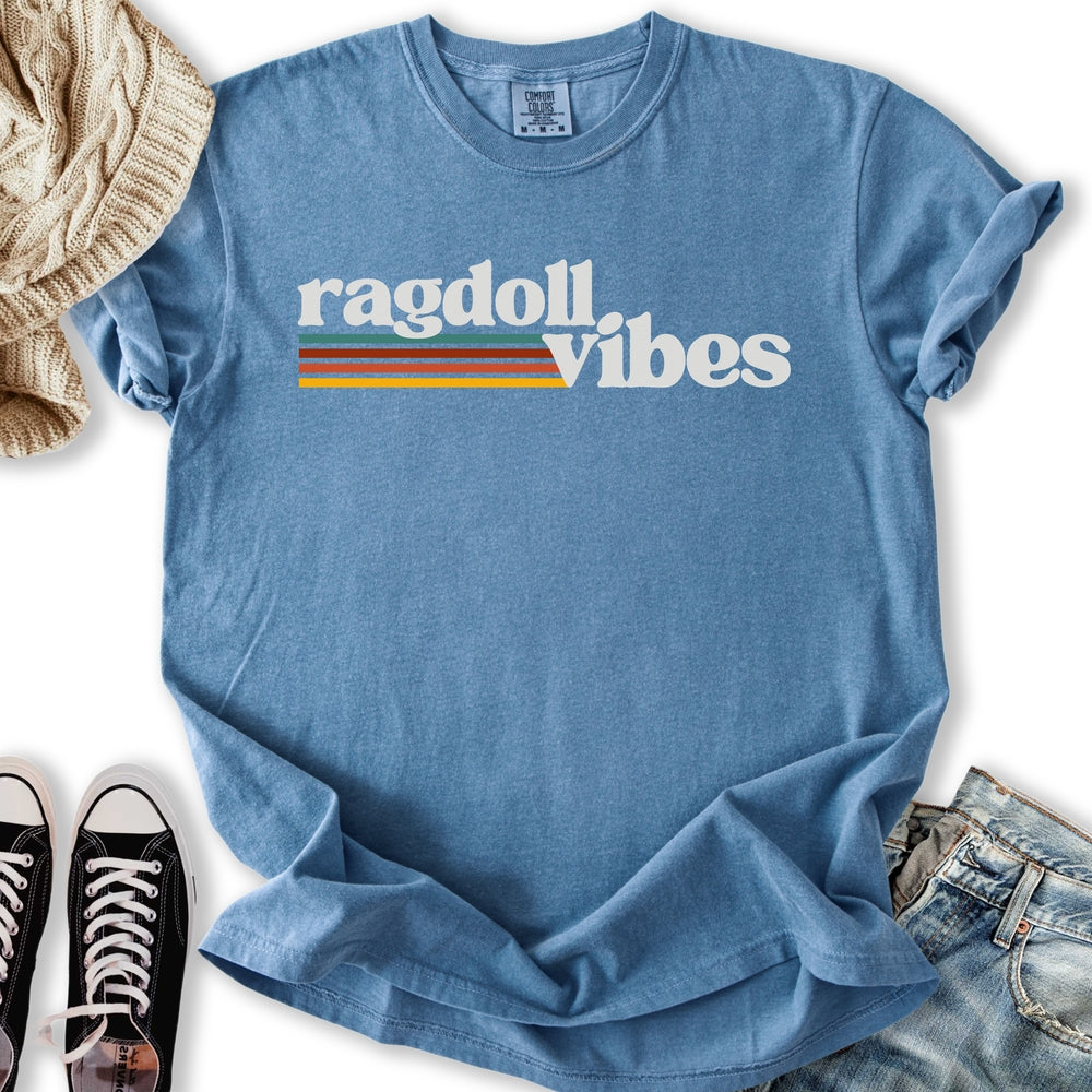 Retro Ragdoll Vibes T-Shirt