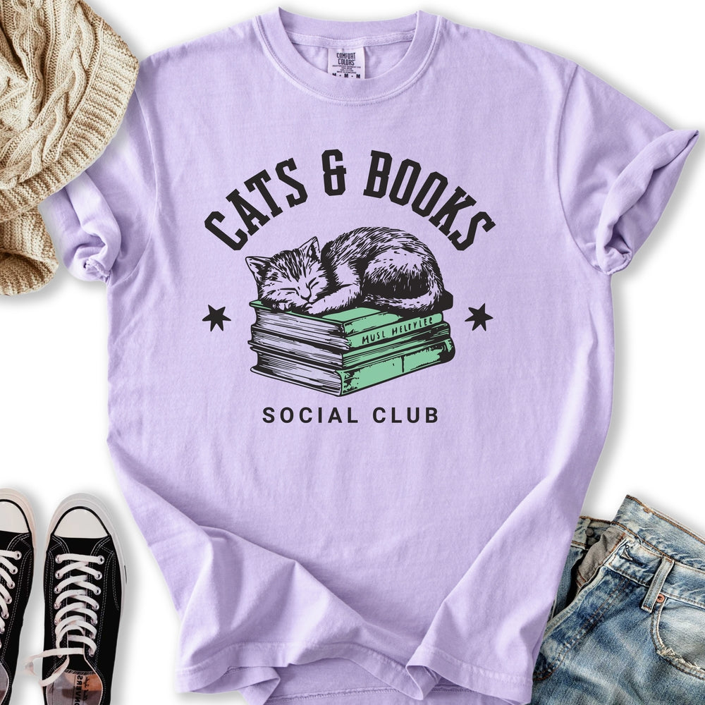 Cats & Books Social T-Shirt