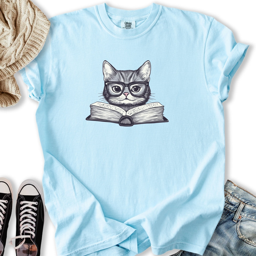 Cute Reading Cat T-Shirt