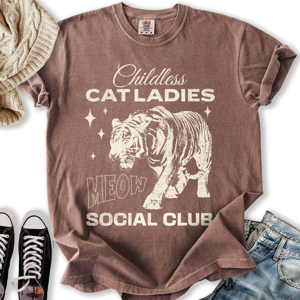Childless Cat Lady T-Shirt