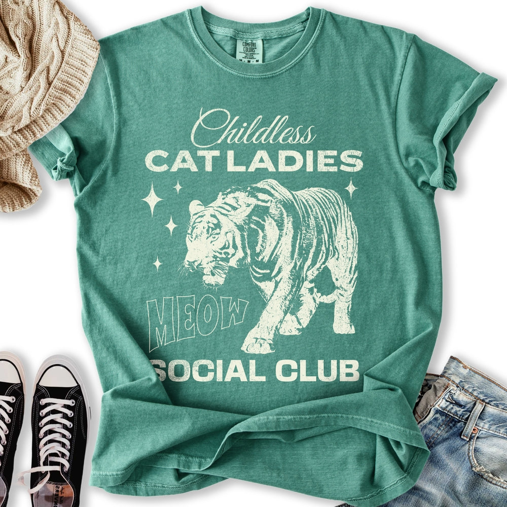Childless Cat Lady T-Shirt