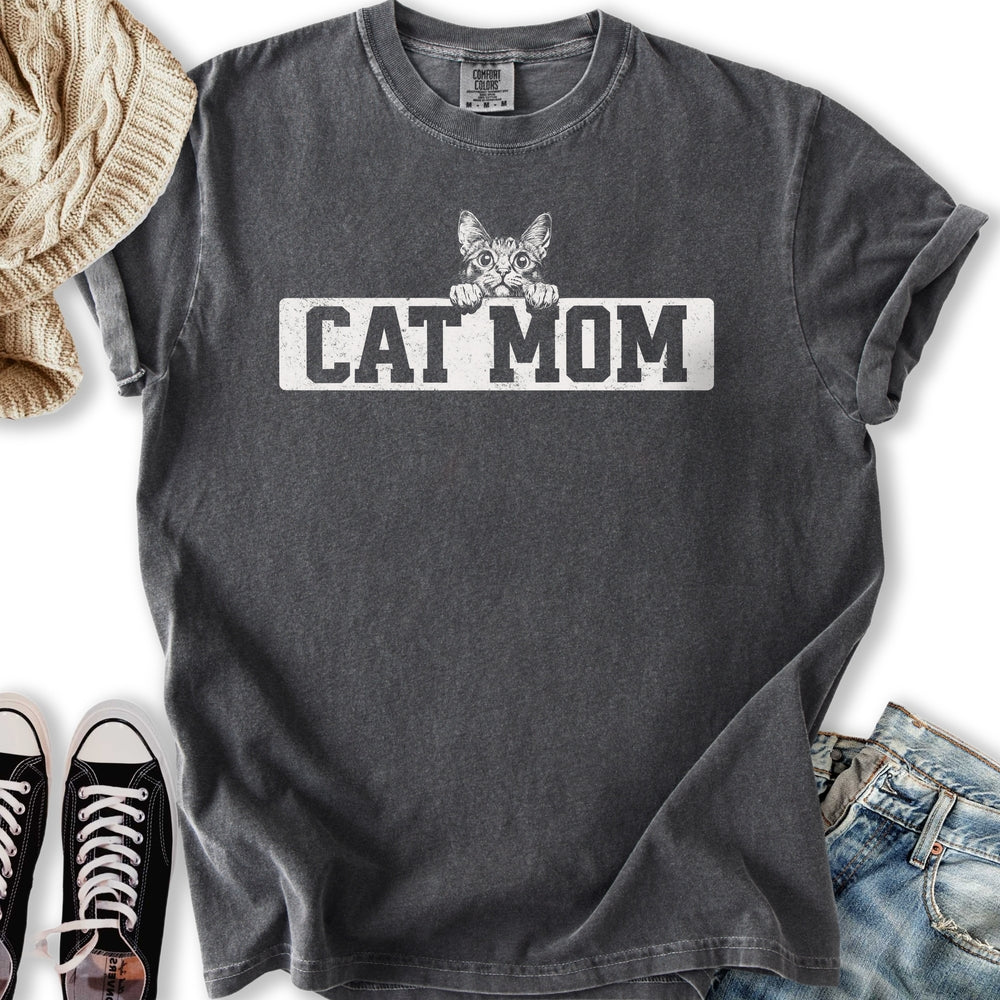Vintage Cat Mom T-Shirt