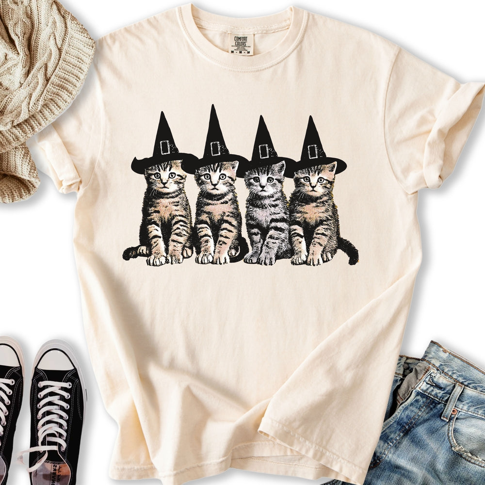 Vintage Halloween Cats Relaxed Tee