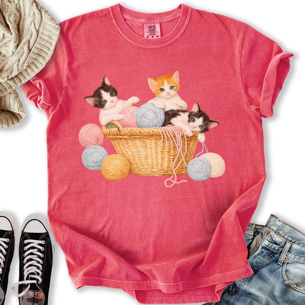 Kitten Yarn Basket T-Shirt