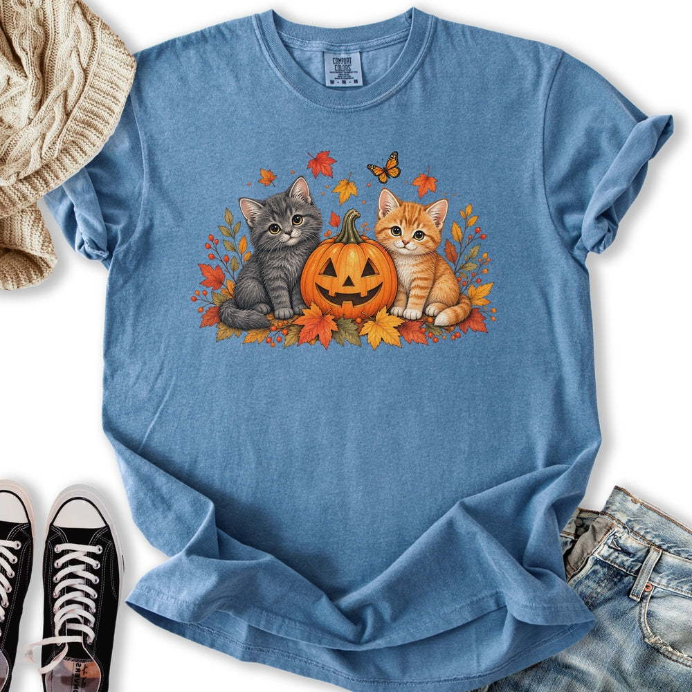 Cute Pumpkin Kittens Relaxed Tee