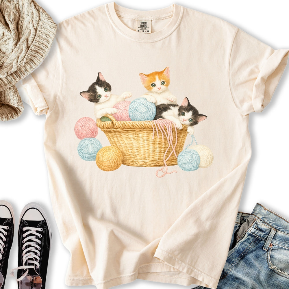 Kitten Yarn Basket T-Shirt