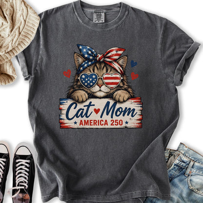 Cat Mom America T-Shirt