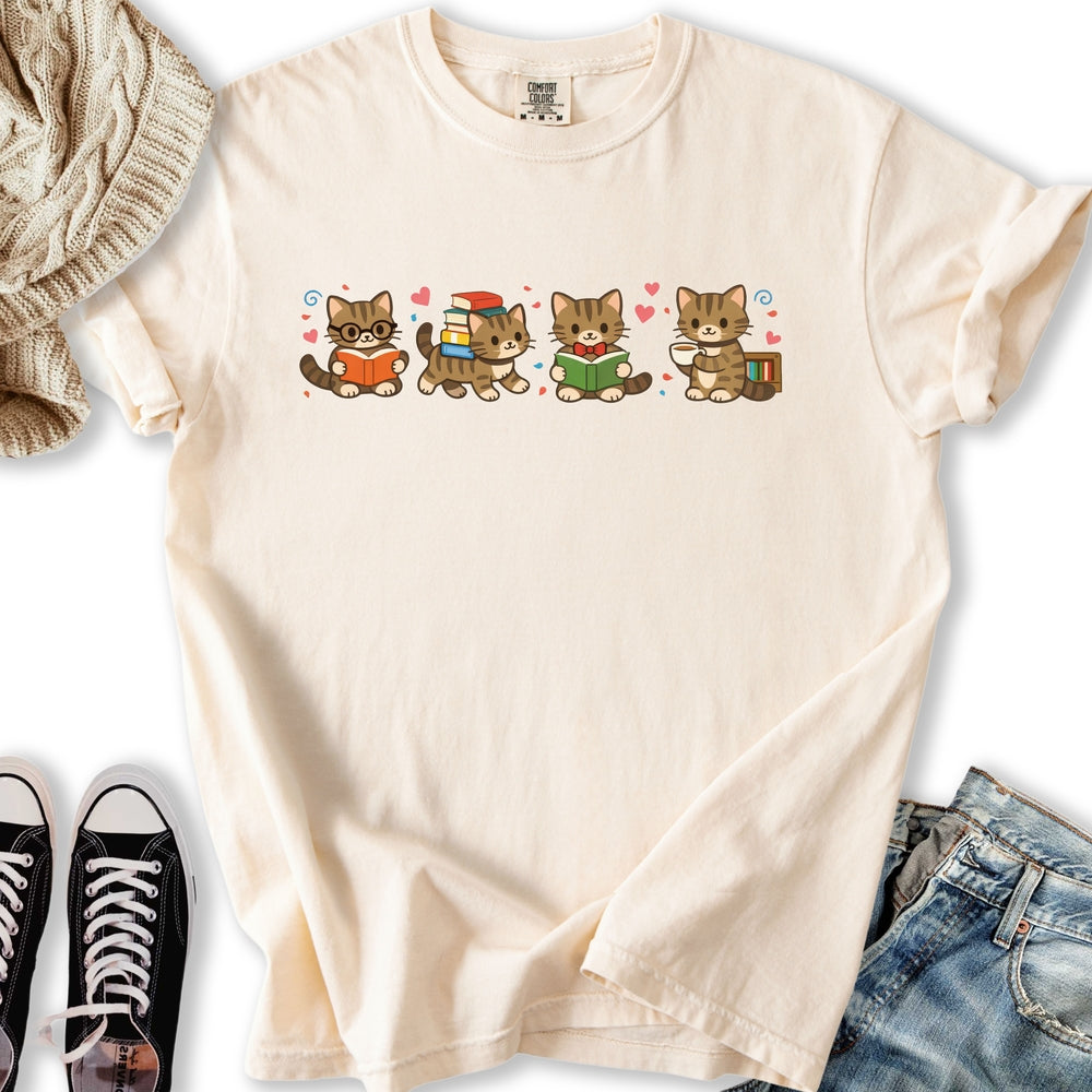 Cute Bookworm Cats T-Shirt