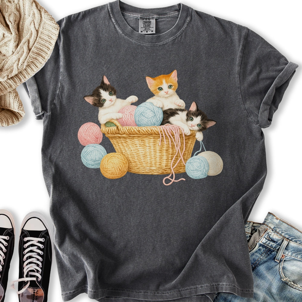 Kitten Yarn Basket T-Shirt
