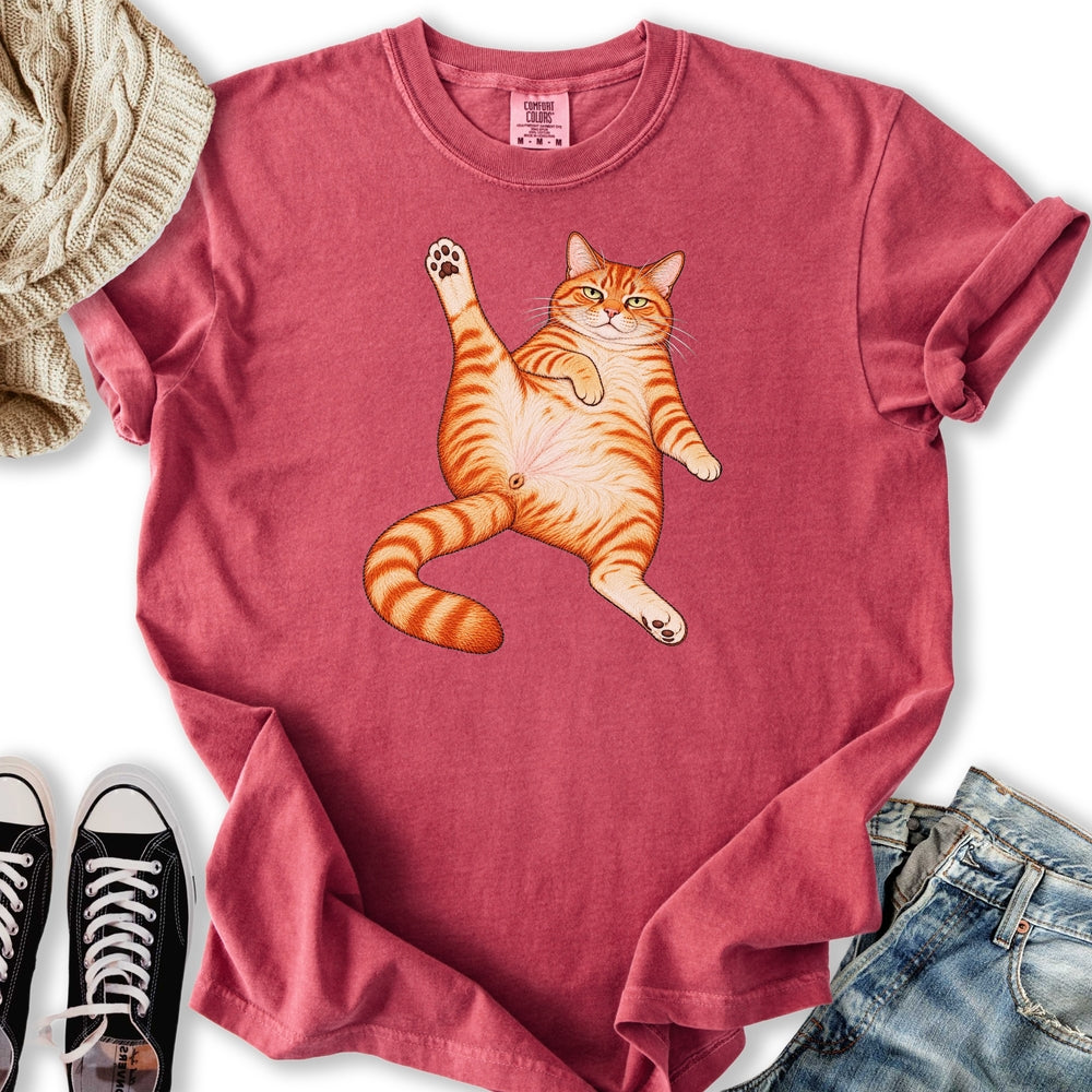 Stretching Ginger Tabby Relaxed Tee