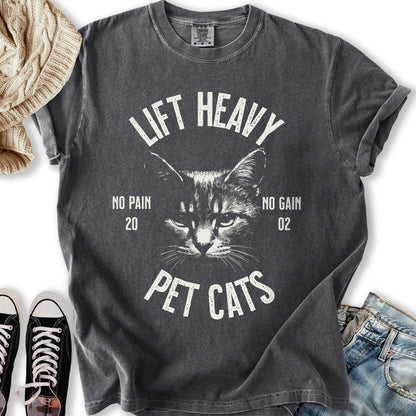 Lift Heavy Pet Cats Relaxed Tee