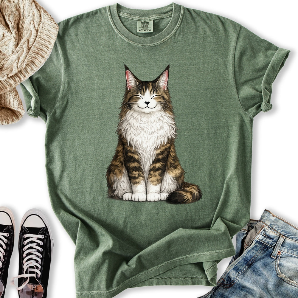 Smiling Maine Coon Cat T-Shirt