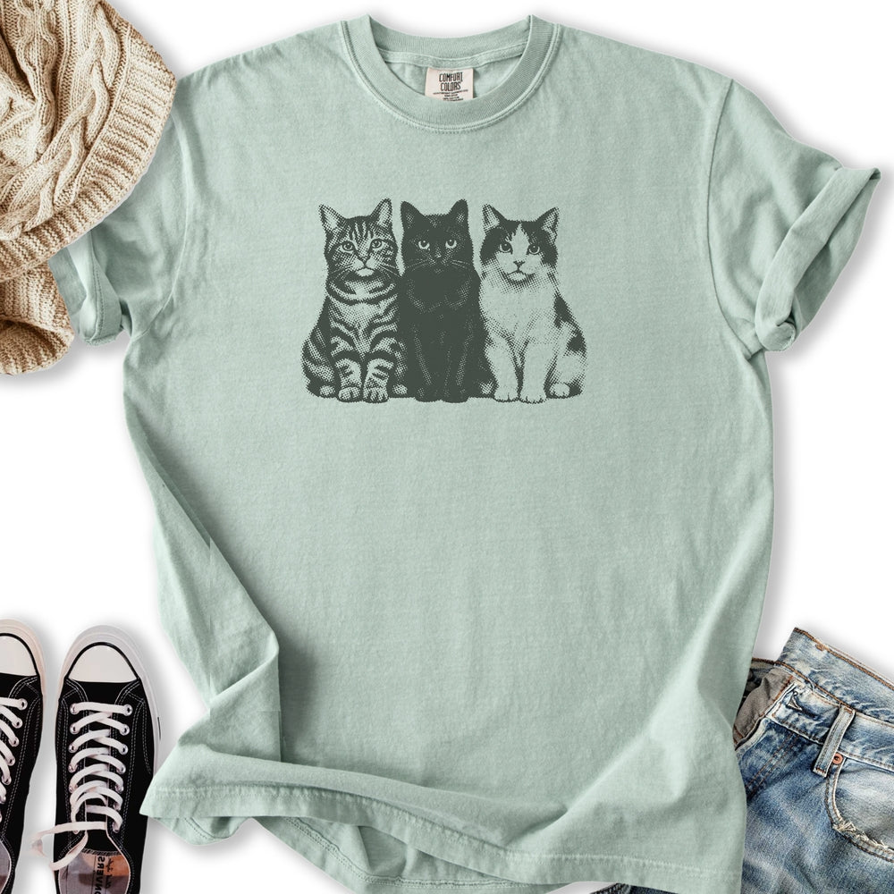 Three Cats Relaxed Tee