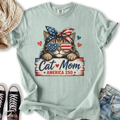Cat Mom America T-Shirt