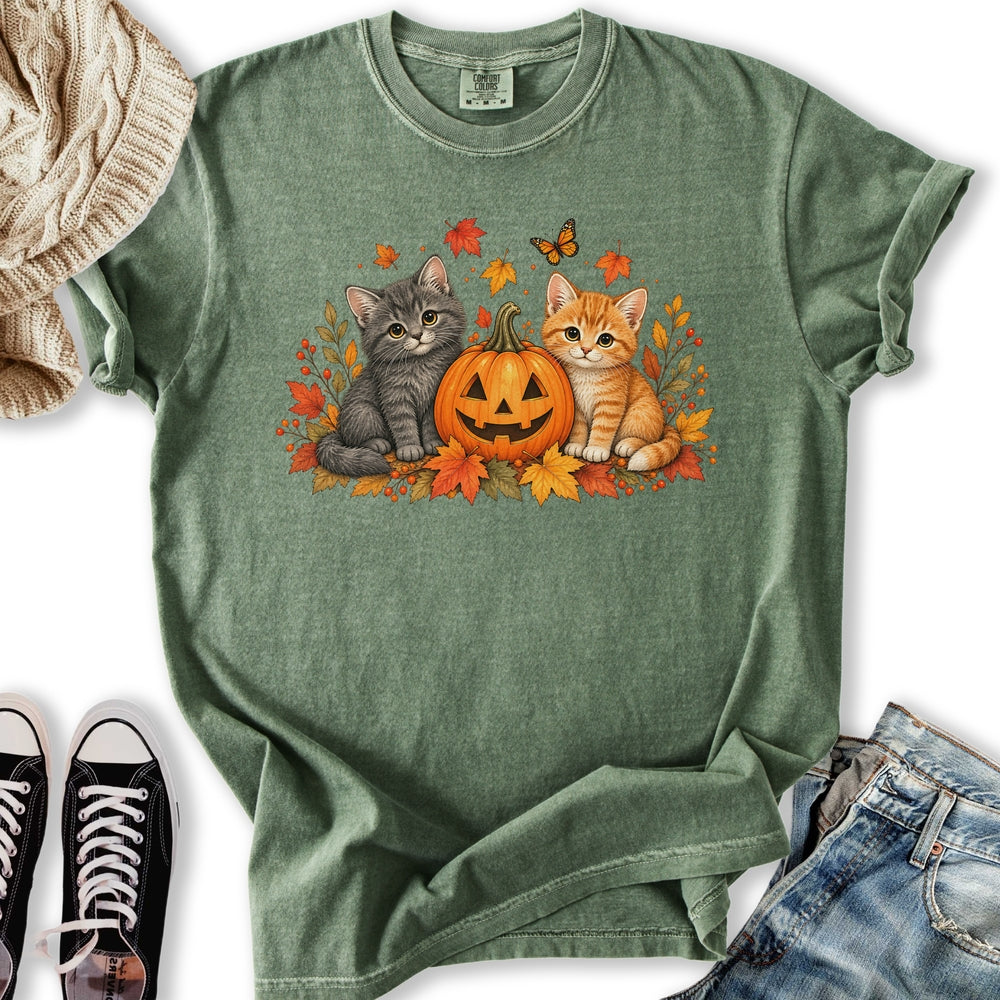 Cute Pumpkin Kittens Relaxed Tee
