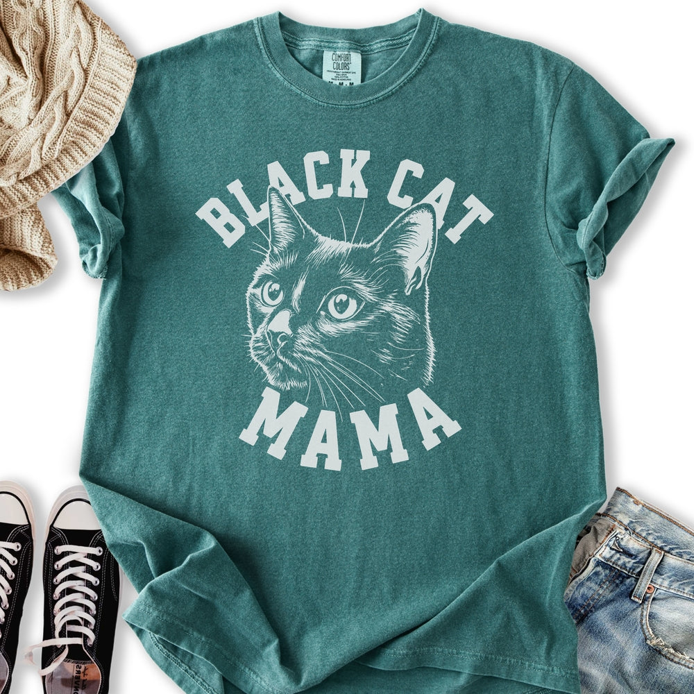 Black Cat Mama T-Shirt