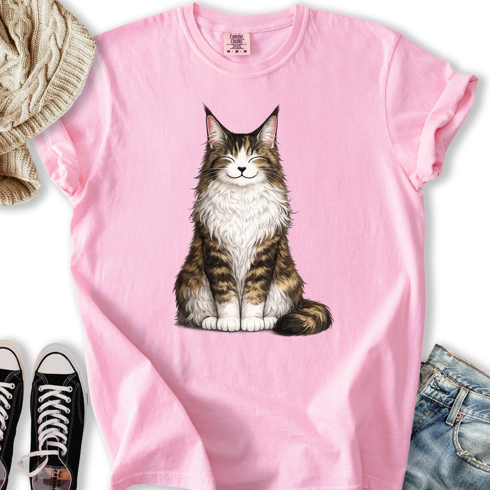 Smiling Maine Coon Cat T-Shirt