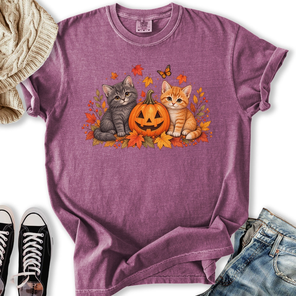 Cute Pumpkin Kittens Relaxed Tee