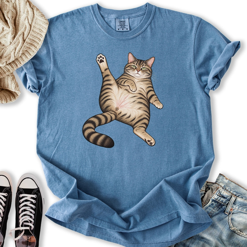 Stretching Tabby Cat Relaxed Tee