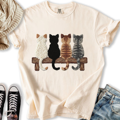 Four Cats Faux Yarn Printed T-Shirt
