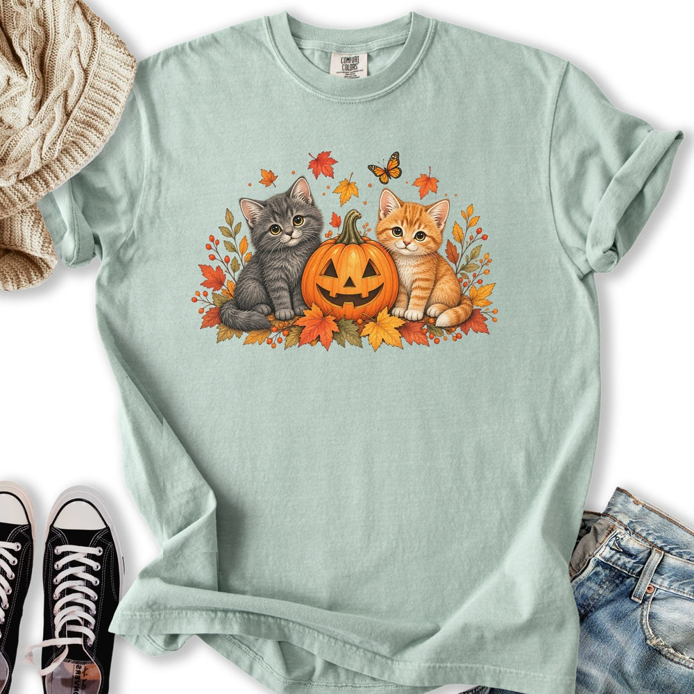 Cute Pumpkin Kittens Relaxed Tee