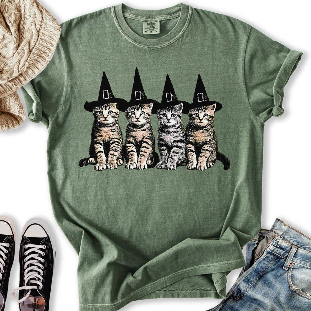 Vintage Halloween Cats Relaxed Tee
